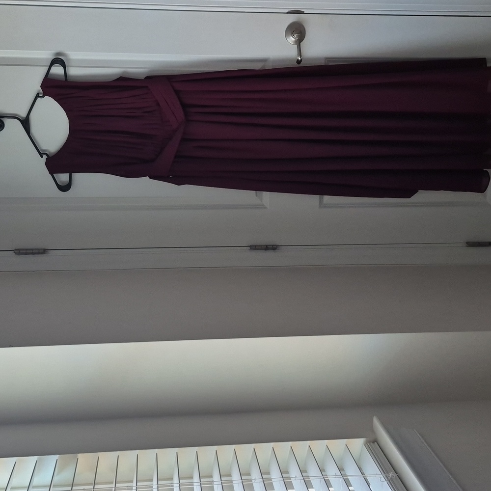 Long dress/pregnancy photo shoot
